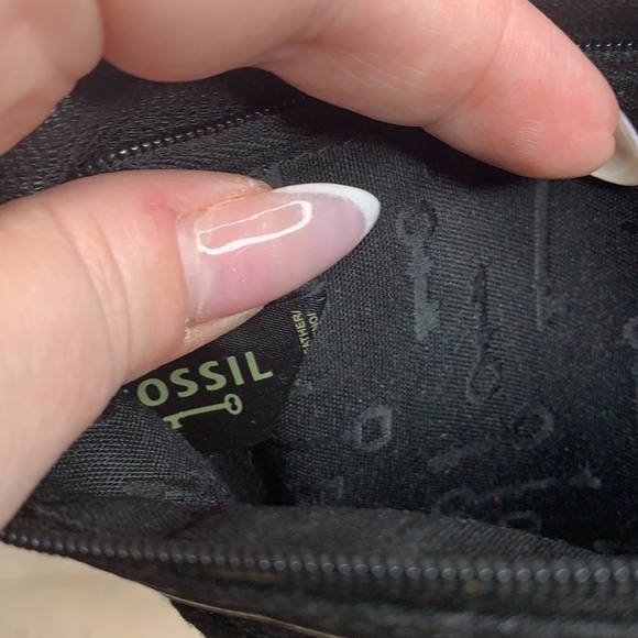 Fossil Emory Clutch in black / gold - Picture 8 of 9